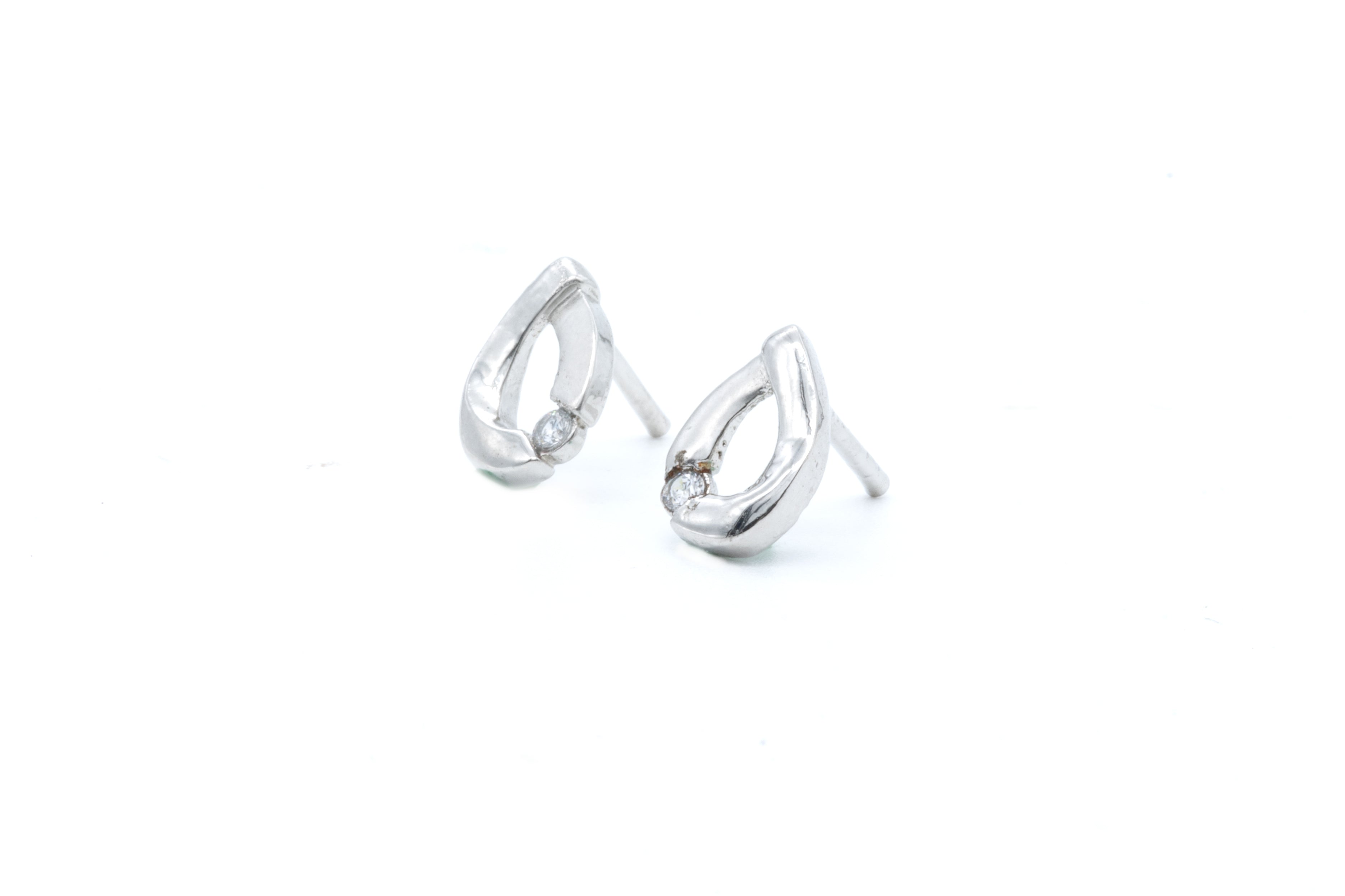 Elegant Teardrop Set